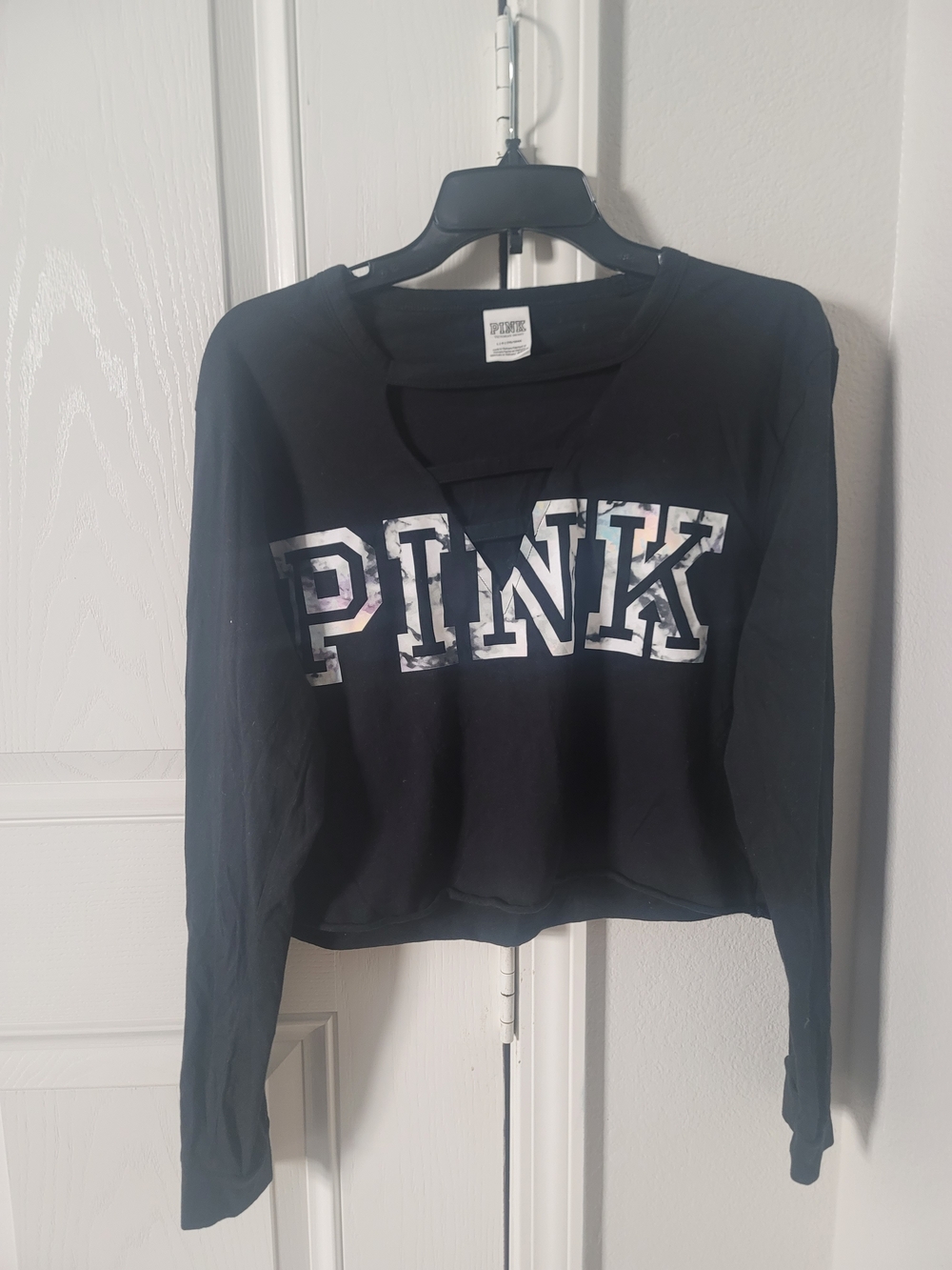PINK Women's Black Long-Sleeve Logo Top